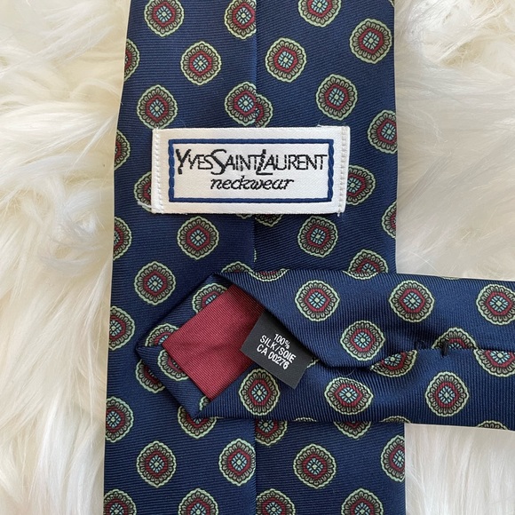 Yves Saint Laurent YSL Tie - Picture 4 of 5
